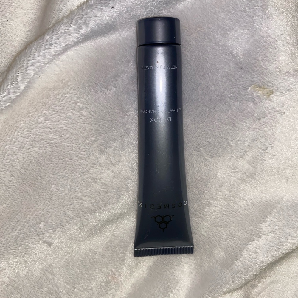 Cosmedix Detox facemask
